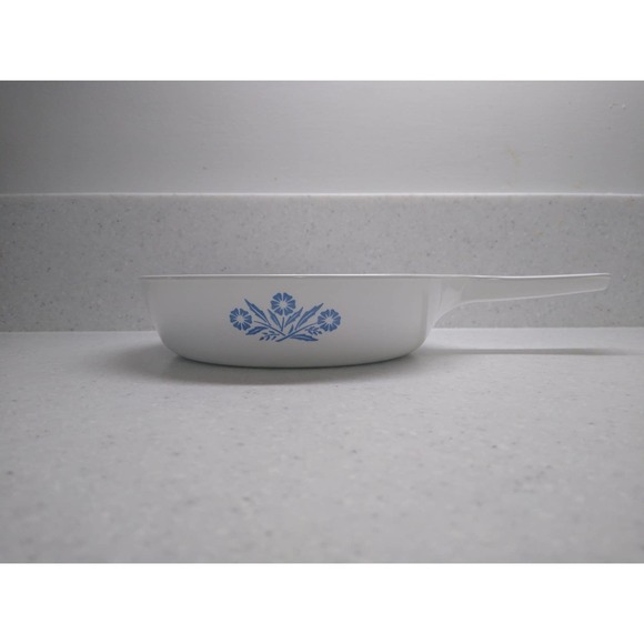 Corningware blue cornflower p-83-B menu-ette skillet - Picture 1 of 5